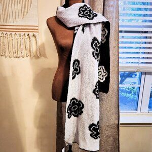 American Eagle Black & White NWT Reversible Flower Scarf | Boho Style | One Size